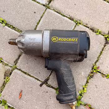 Rodcraft RC2277 “The Beast” — 1/2” пневматический ударный гайковерт