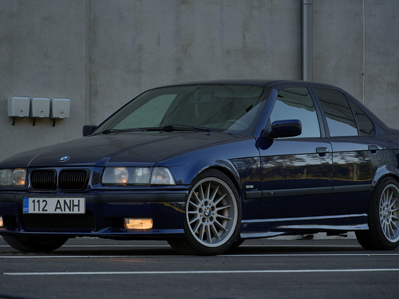 BMW 328