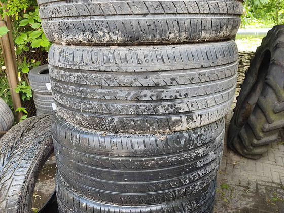 305/45R22 Radar Dimax R8+