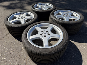 18" оригинальные диски Mercedes-Benz AMG 5x112 + летние шины (3 фото из 8)