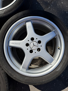 18" оригинальные диски Mercedes-Benz AMG 5x112 + летние шины (5 фото из 8)