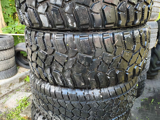 35/12.5R22 Cooper Discoverer