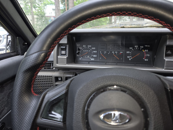 Lada 2108