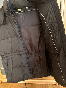 Пуховый жилет Gant, р. L (4 фото из 7)