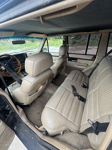 Jeep xj 4.0 AT 135 кВт (8 фото из 13)