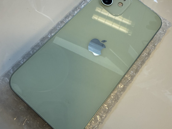 iPhone 12 64GB