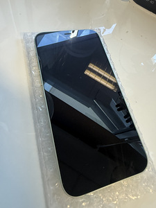 iPhone 12 64GB (2 фото из 10)