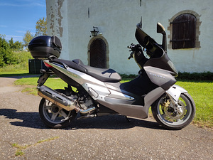 GILERA NEXUS 500 2004a 30kw (2 foto / 8)