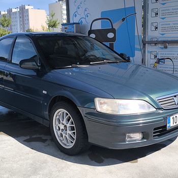 Honda Accord Luxury 2002 2.0 л 108 кВт + LPG