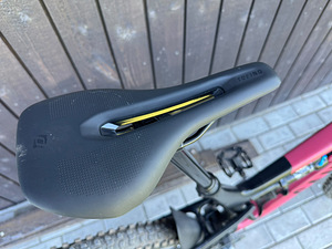 Canyon Spectral CF (Carbon) 29" maastikuratas (6 foto / 6)