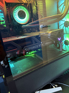 ASUS GeForce RTX 5080 TUF Gaming 16GB | Ostetud 12.2025 (3 foto / 5)