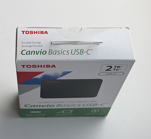 Toshiba Canvio Basics USB-C 2TB , Black (5 фото из 5)