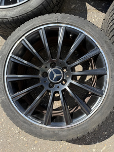 18" Mercedes-Benz AMG replica veljed 5x112 + 245/40/18 m+s (5 foto / 7)