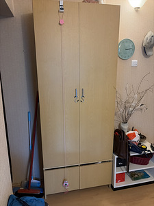 Müüa riidekapp (1 foto / 3)