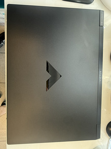 Victus by HP Gaming Laptop (1 foto / 8)