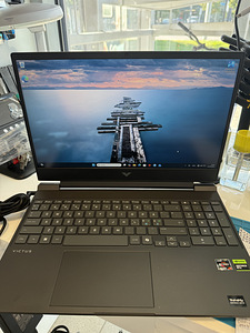 Victus by HP Gaming Laptop (4 foto / 8)