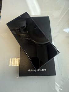 SAMSUNG S23 Ultra 256GB (2 foto / 4)