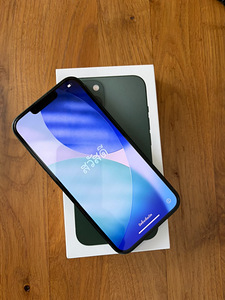 iPhone 13 (2 foto / 3)