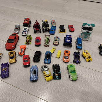 Mänguautod