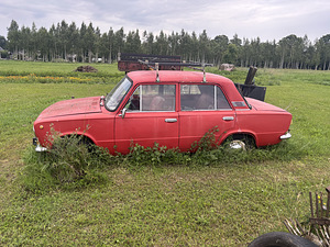 VAZ 2101 1974 г. (2 фото из 15)