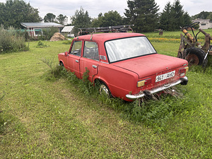VAZ 2101 1974 г. (3 фото из 15)