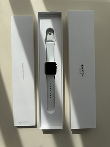 Apple Watch Series 3 (2 фото из 3)