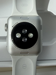 Apple Watch Series 3 (3 фото из 3)