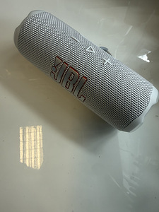 Jbl Flip 7 (1 фото из 4)