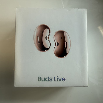 Buds Live