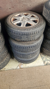 Toyota Yaris 2000a rattad (1 foto / 1)