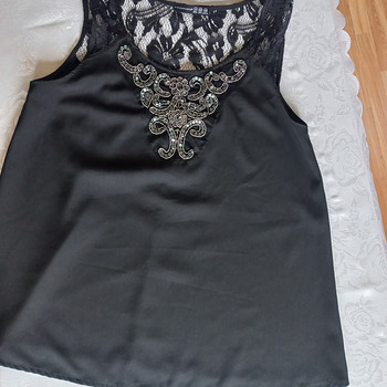 Must topp / top / pluus. Suurus sobib M-L.