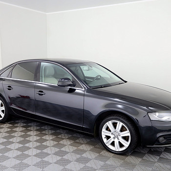 Audi A4 Comfortline ATM 1.8 118kW