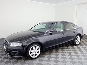 Audi A4 Comfortline ATM 1.8 118kW (2 фото из 7)