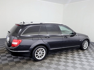 Mercedes-Benz C 220 Avantgarde Facelift ATM 2.1 CDI 125kW (3 фото из 7)