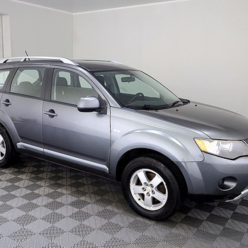 Mitsubishi Outlander Comfort 4x4 2.0 Di-D 103kW