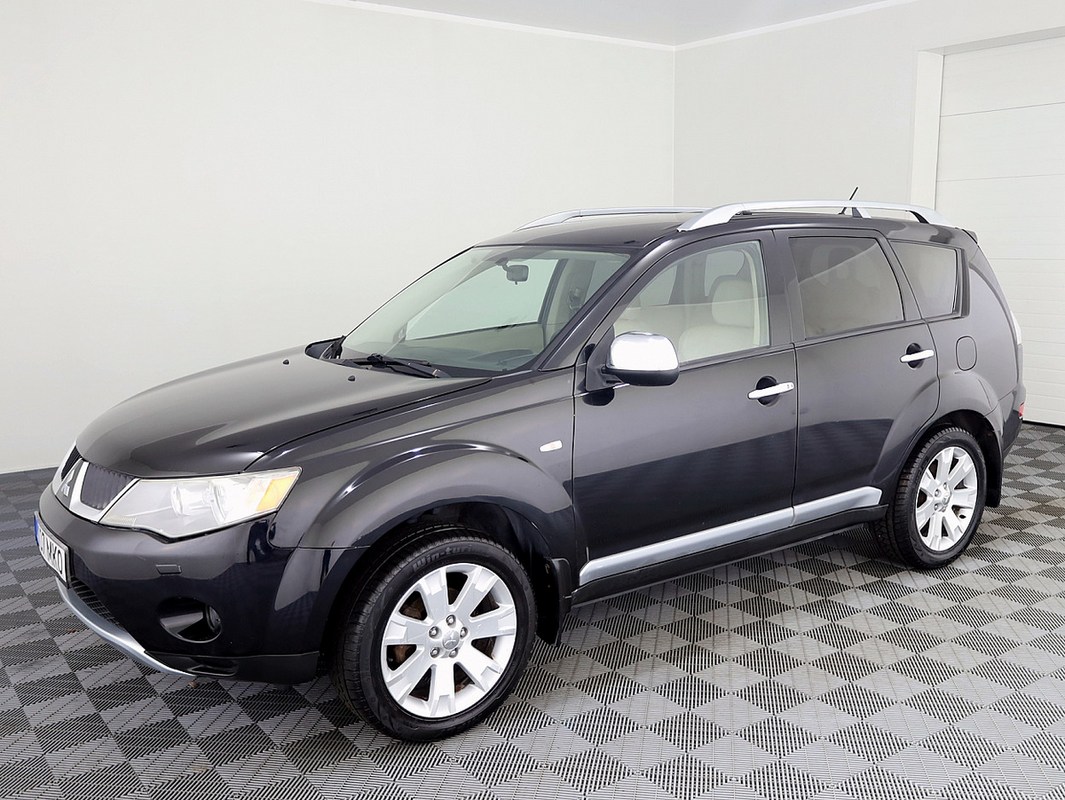 Mitsubishi Outlander Luxury 2.0 DI-D 103kW