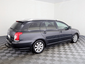 Toyota Avensis Linea Sol Facelift ATM 1.8 95kW (3 фото из 7)