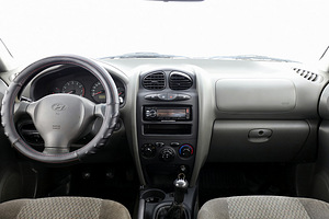 Hyundai Santa Fe Comfort LPG 2.4 107kW (5 foto / 7)