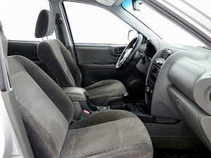 Hyundai Santa Fe Comfort LPG 2.4 107kW (6 foto / 7)