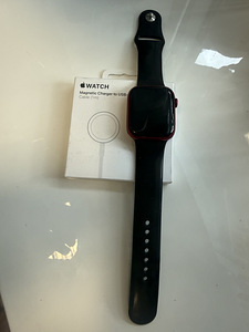 Apple watch 7 GPS + Cellular 45mm (1 foto / 4)