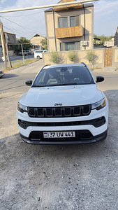 Продается JEEP Compass Latitude 2025 (1 фото из 8)