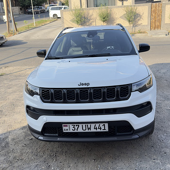 Վաճառվում է JEEP Compass Latitude 2025