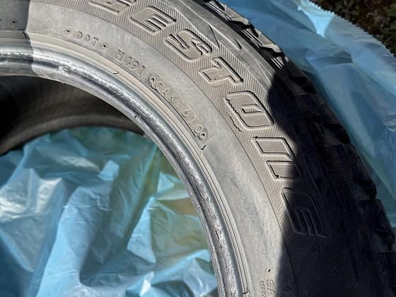 Bridgestone 255/55/R18 MS