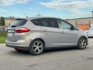 FORD C-MAX (7 фото из 11)