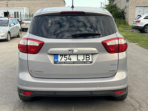 FORD C-MAX (8 фото из 11)