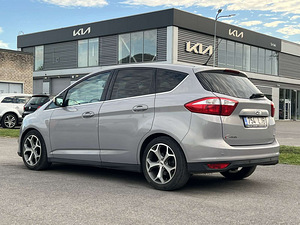 FORD C-MAX (6 фото из 11)