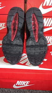 Nike Air Max (8 фото из 9)