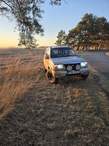 Suzuki grand vitara (1 фото из 6)