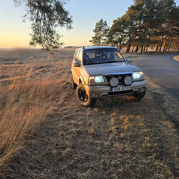 Suzuki grand vitara