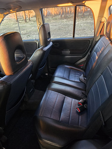 Suzuki grand vitara (4 фото из 6)